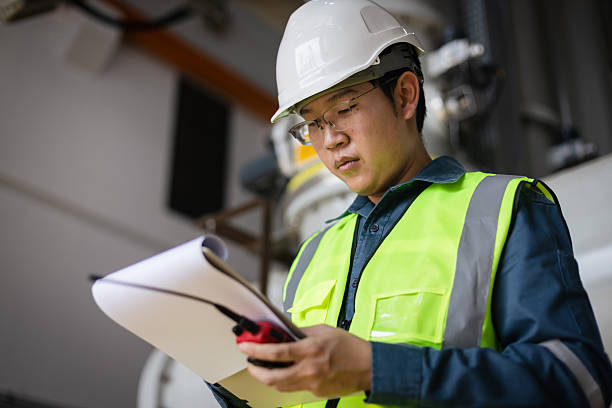 Un installateur de panneaux photovoltaïques se concentre d’abord sur la production électrique solaire. Ainsi. Son expertise